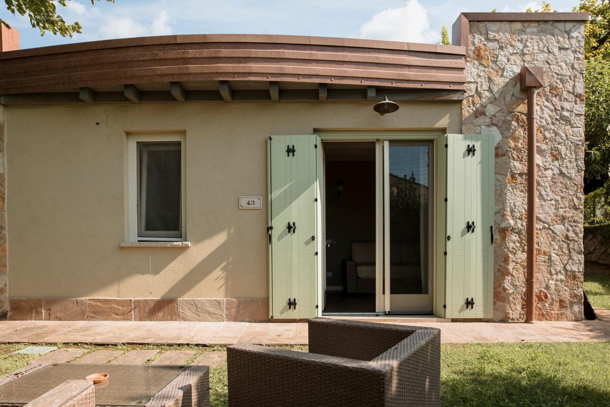 Le Greghe Suites Lazise Exterior foto