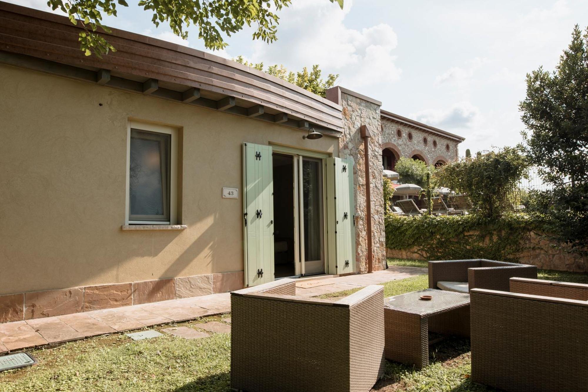 Le Greghe Suites Lazise Exterior foto